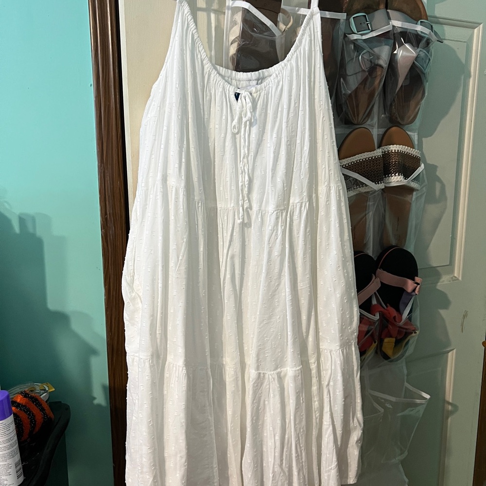 Sundress - Picture 3 of 3